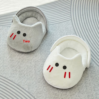 Four Seasons Cat Bed - Year-Round Comfort Nest with Rabbit Slipper Design